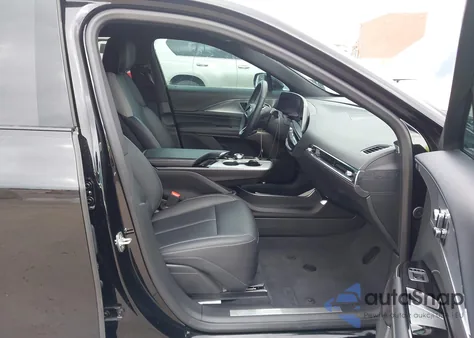 2024 Cadillac Lyriq Tech W/1Sa z USA, uszkodzony, nr VIN 1GYKPMRK6RZ141495